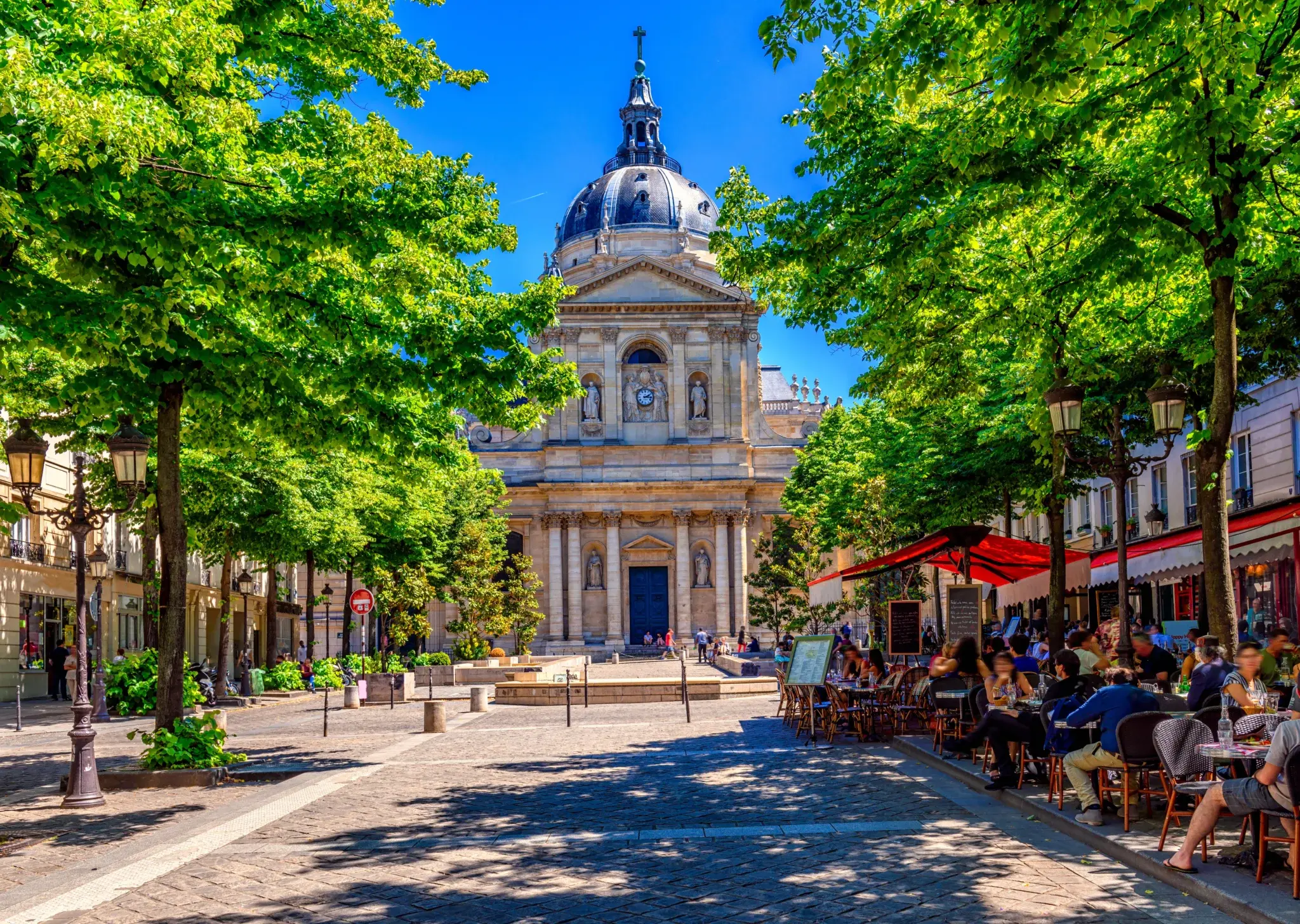Sunny day in the Latin Quarter during the Heart of Paris guided tour